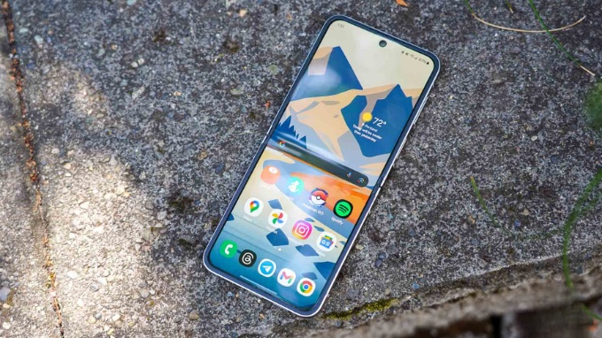 Samsung Galaxy Z Flip 7