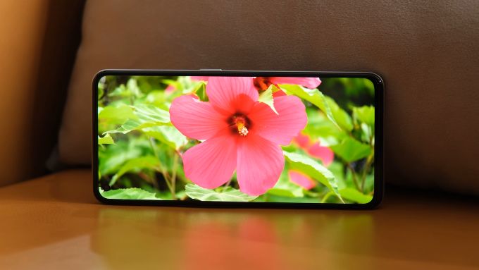 Màn hình sắc nét, trải nghiệm mượt mà