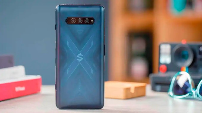 Điện thoại Xiaomi Black Shark