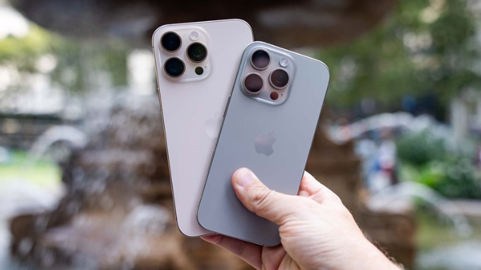 iPhone 16 cũ xước cấn có vết xước sâu hoặc cấn góc rõ rệt