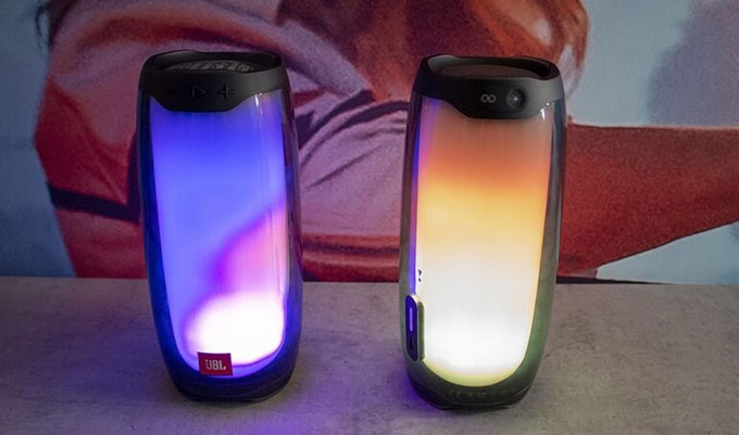 Loa bluetooth JBL chính hãng duy nhất được trang bị đèn Led
