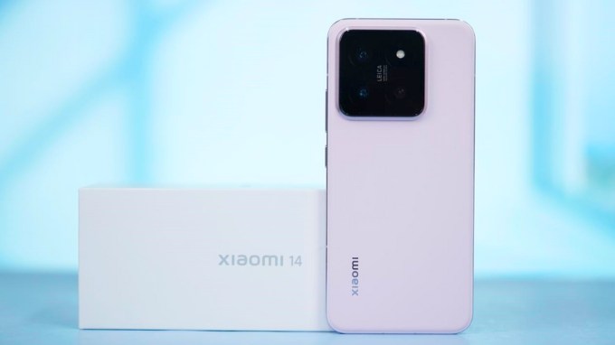 Xiaomi 14 sở hữu thiết kế nhỏ gọn với màu sắc trẻ trung