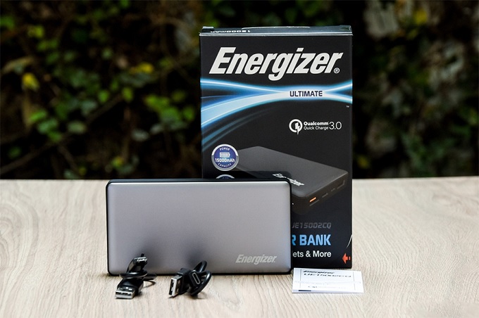 sạc của pin dự phòng Energizer còn được chia thành 2 loại khác nhau