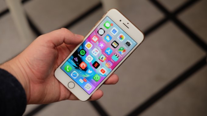 Vì sao nên mua iPhone 8 cũ ở thời điểm hiện tại?