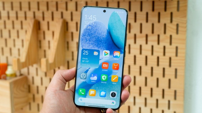 Xiaomi 14 Series sở hữu màn hình sáng nhất thế giới