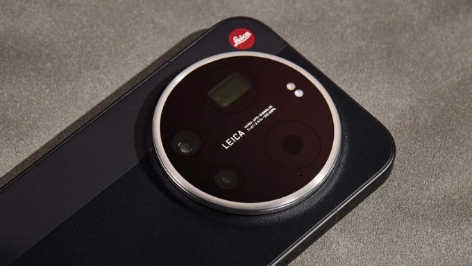 Camera Leica chuyên nghiệp, chụp ảnh đỉnh cao