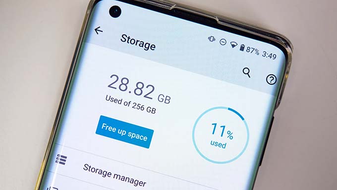 Bộ nhớ trong lớn và khả năng mở rộng