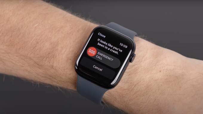 Tính năng gọi khẩn cấp trên Apple Watch SE 2