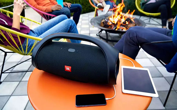 Loa bluetooth JBL chính hãng Boombox có âm thanh cực lớn
