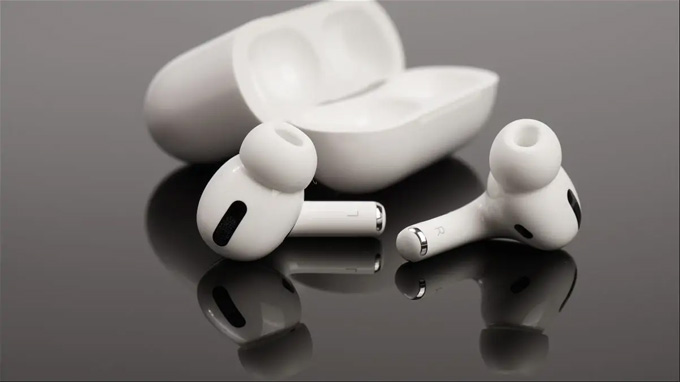 Tai nghe Apple AirPods linh hoạt sử dụng