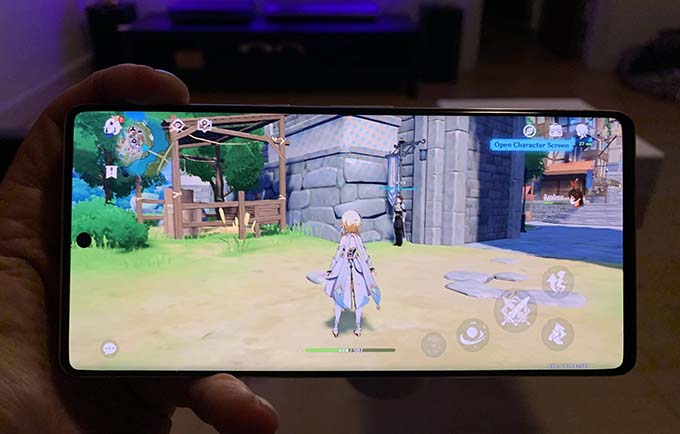 Cấu hình mạnh mẽ với chip xử lý Google Tensor 2