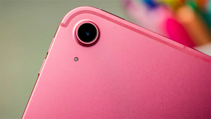 iPad Gen 10 được trang bị camera sau 12MP (f/1.8), hỗ trợ quay video 4K