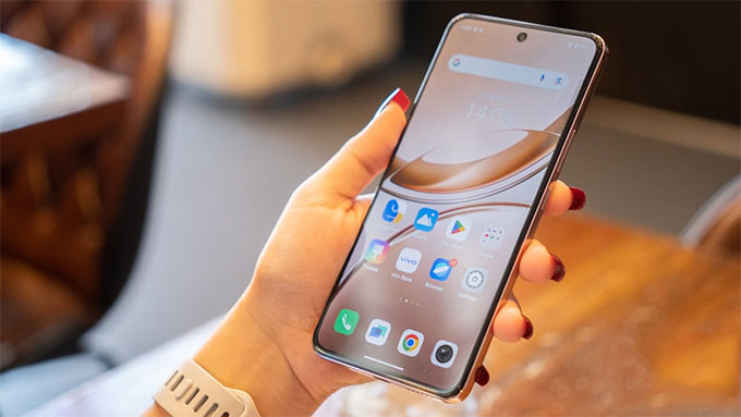 Điện thoại Vivo V50 Lite 5G chạy chip MediaTek Dimensity 6300