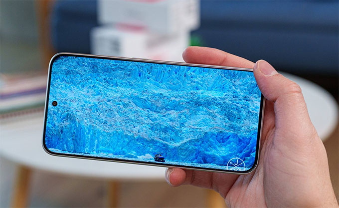 Redmi Note 15 Pro 5G được trang bị màn hình AMOLED kích thước 6.8 inch