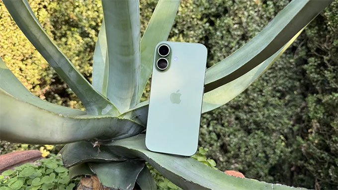 Thời lượng pin trên máy đáp ứng tốt nhu cầu sử dụng