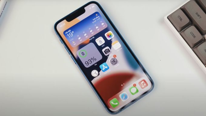 Màn hình iPhone 13 mini 128GB cũ 97% hiển thị sắc nét