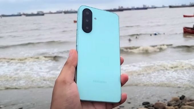 thiết kế của Samsung Galaxy A17 4G 128GB