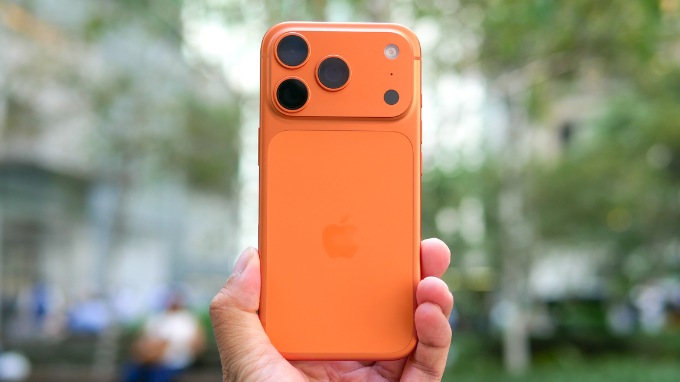 iPhone 17 Pro Max cũ có ngoại hình đẹp như mới