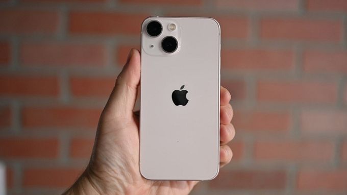 Pin iPhone 13 mini 128GB cũ 97% được cải thiện đáng kể