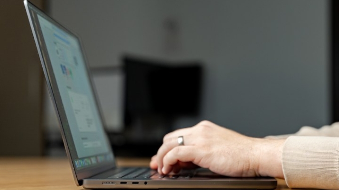 macbook-pro-16inch-m4-pro-14cpu-20gpu-48gb-vna-xtmobile_3