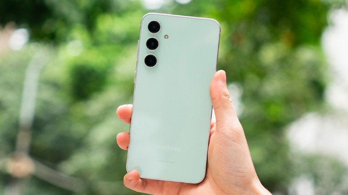 Thiết kế trẻ trung của Samsung Galaxy S23 Fe 128GB