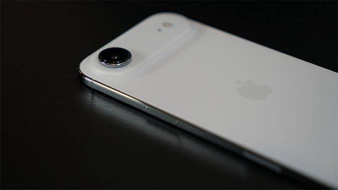 Máy sở hữu camera đơn 48MP chất lượng