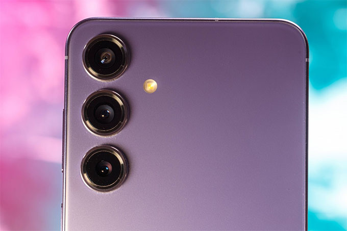 Samsung Galaxy S24 Plus 256GB cũ được trang bị 3 camera 