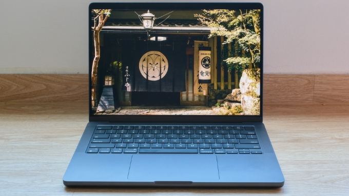 Màn hình Liquid Retina XDR dẫn đầu chuẩn hiển thị chuyên nghiệp