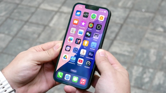 iphone-17e-xtmobile_5