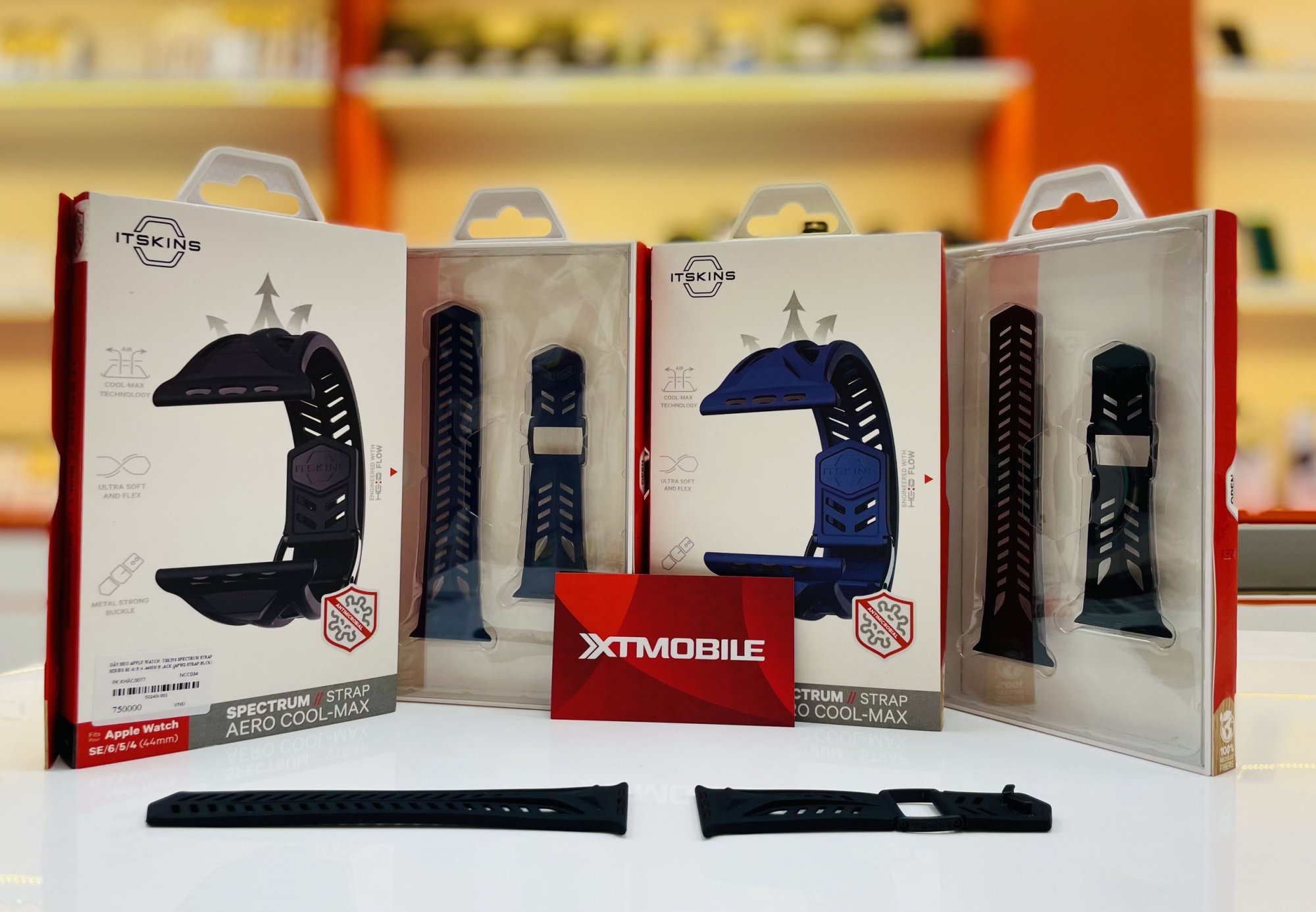 Dây đeo Itskins Apple Watch 4/5/6/SE 44mm có thiết kế mỏng nhẹ