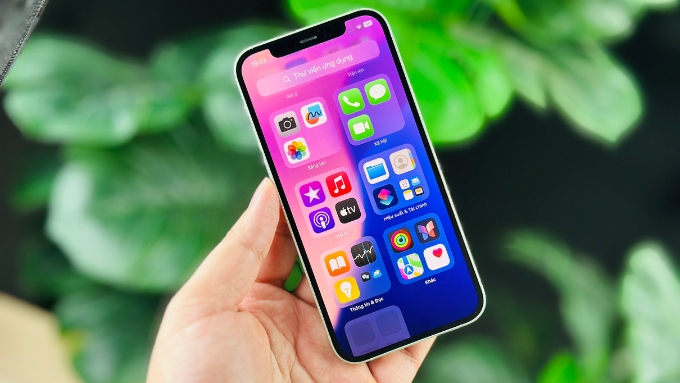 iPhone 12 128GB cũ 97% trang bị màn hình Super Retina XDR OLED 6.1 inch với độ phân giải 2532 x 1170 pixel