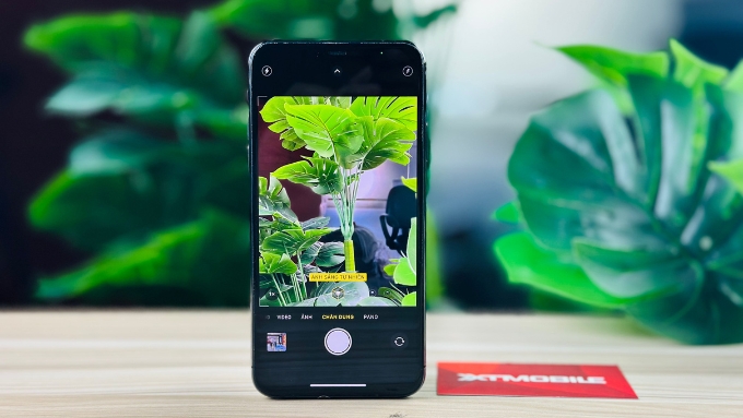 Hệ thống 3 camera 12MP trên iPhone 11 Pro 512GB cũ 97% bao gồm ống kính Ultra Wide, Wide và Telephoto