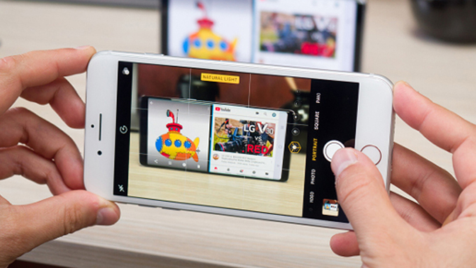 Camera trước iPhone 8 256GB cũ chụp ảnh rất đẹp khi có sự tham gia phần mềm thứ 2