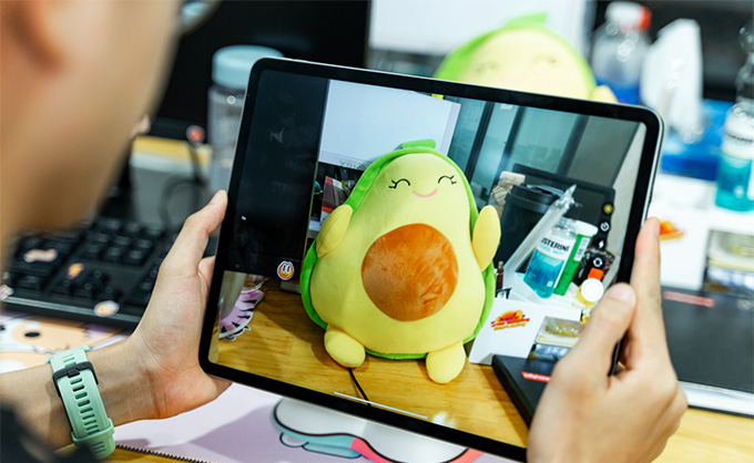 Camera iPad Pro 2022 M2 12.9inch 256GB Wifi 5G hỗ trợ quay chụp rất tốt