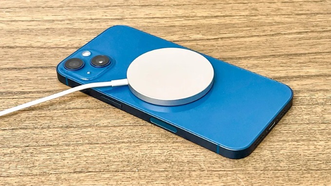 Thời lượng pin iPhone 13 256GB cũ 97% đáp ứng cả ngày dài