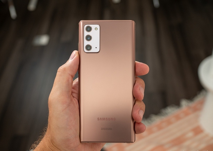 Cụm camera vẫn là một lựa chọn tốt trong phân khúc