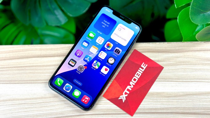 Chất lượng hiển thị của iPhone 11 Pro 512GB cũ vẫn được đánh giá cao