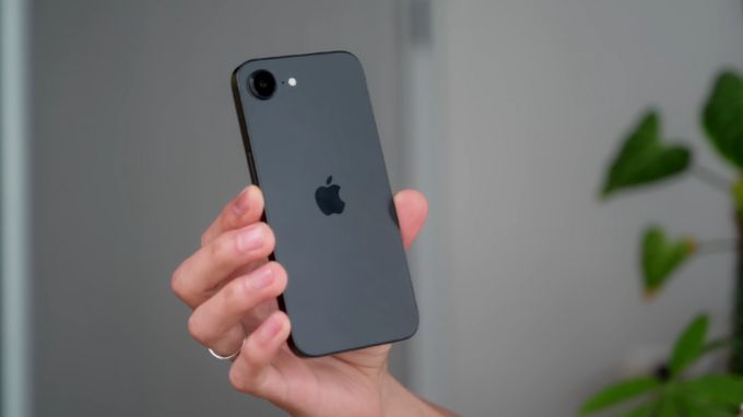 Pin iPhone 16e 128GB chưa active 