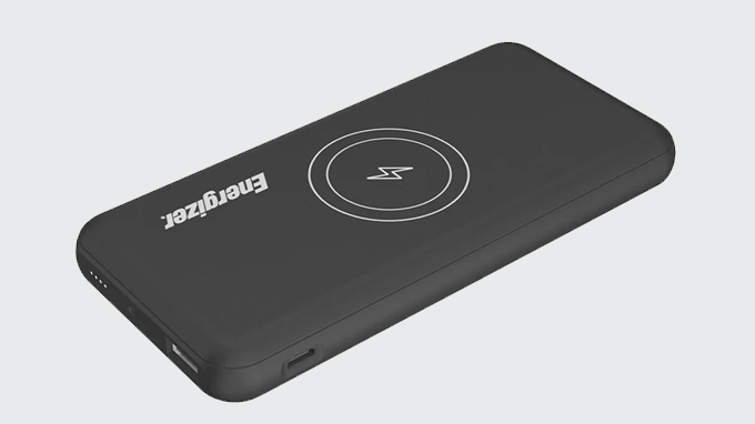 Pin có dung lượng lên đến 10.000mAh cùng công nghệ sạc nhanh đạt chuẩn Qi