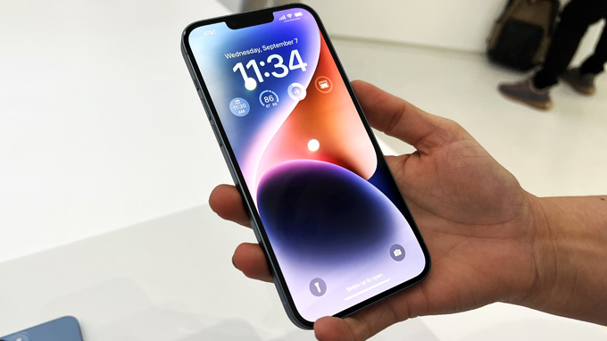 Màn hình iPhone 14 Plus 256GB lớn 6.7 inch