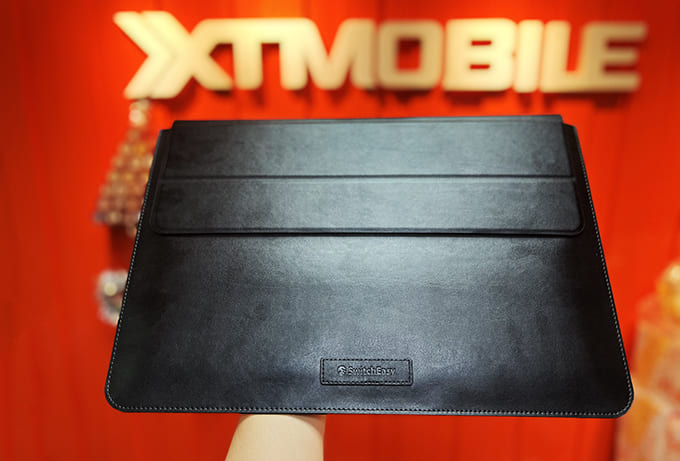 tui-da-switcheasy-easystand-dung-macbook-air-pro-13inch-hinh-anh-xtmobile