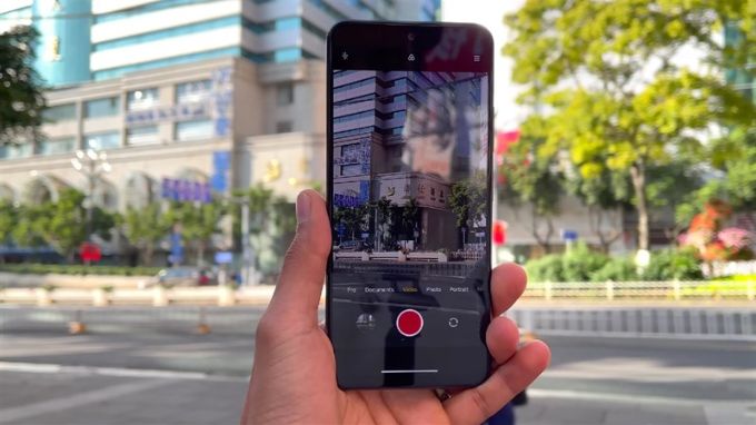  Xiaomi Redmi Note 14 (8GB|128GB) sở hữu viên pin dung lượng lớn 5110mAh