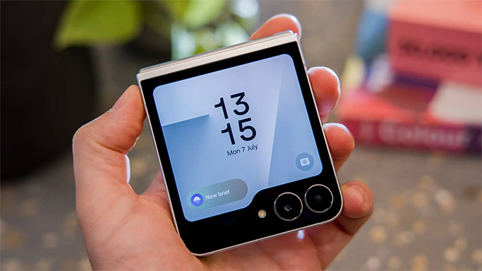 Camera Samsung Galaxy Z Flip 7 FE chất lượng ổn định nhưng thiếu đột phá