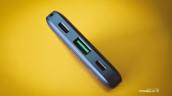 Tích hợp 2 giắc cắm giúp sạc được 2 thiết bị cùng lúc