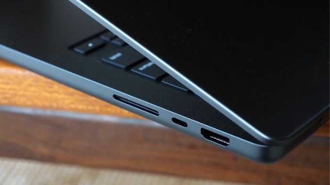 Sức mạnh vượt giới hạn với 16 nhân CPU và 40 nhân GPU