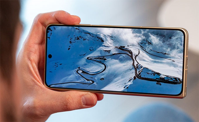 Màn hình phụ 6,62 inch trên Oppo Find N6