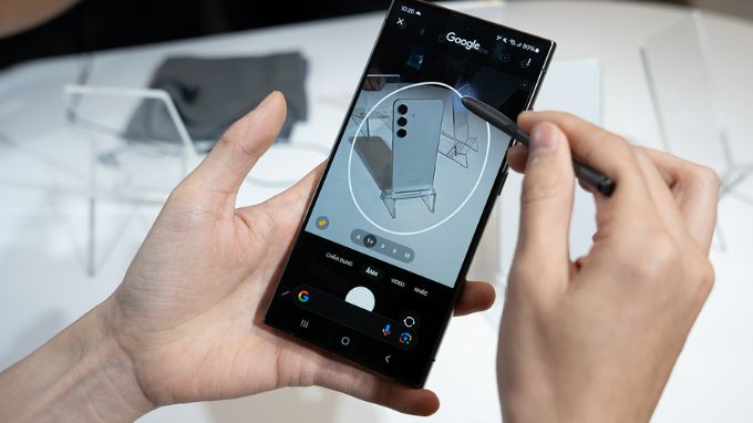 Samsung Galaxy S24 Ultra tích hợp Ai Phone