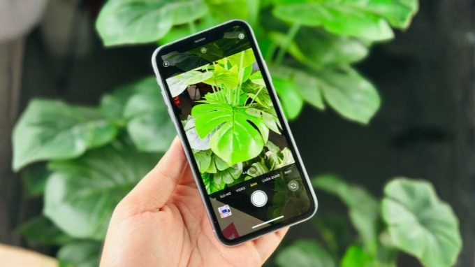 iPhone 11 64GB cũ 99% là gì?