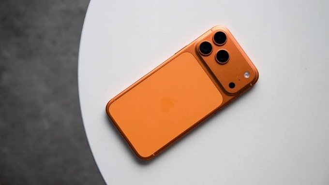 Thiết kế iPhone 17 Pro Max 2TB cũ 99%