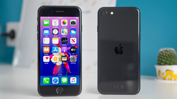 Thiết kế iPhone SE 128GB 2020 cũ nhỏ gọn, bền bỉ